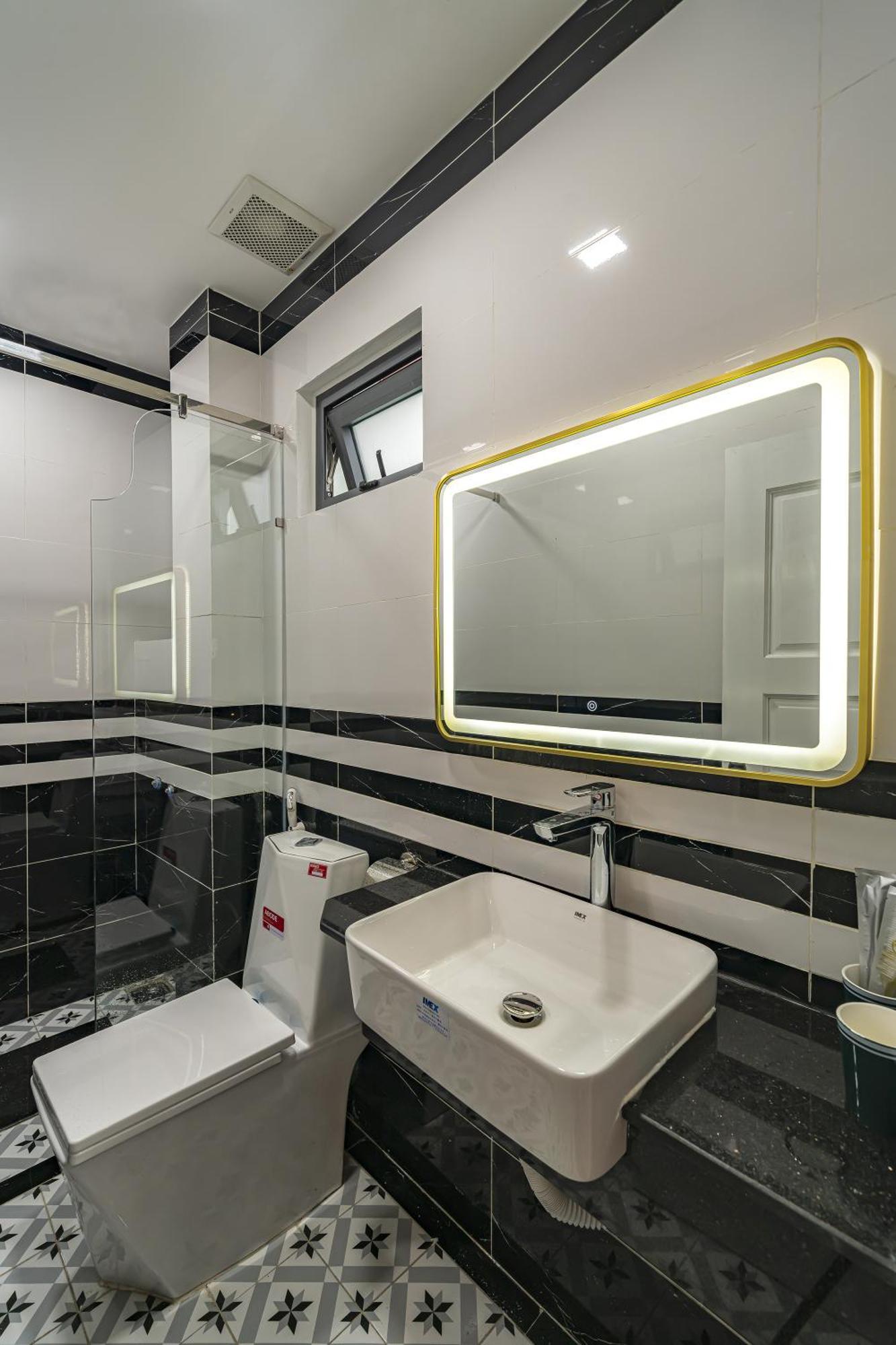 Collection O Vyvy Airport Hotel Ho Či Minovo Město Exteriér fotografie